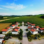 Im Landhausstil Im Vital Camp 펜션